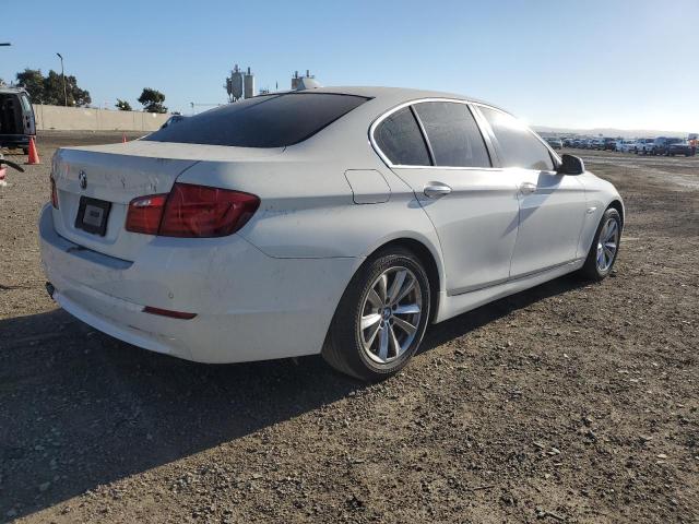 Photo 2 VIN: WBAXG5C53CDX04136 - BMW 5 SERIES 