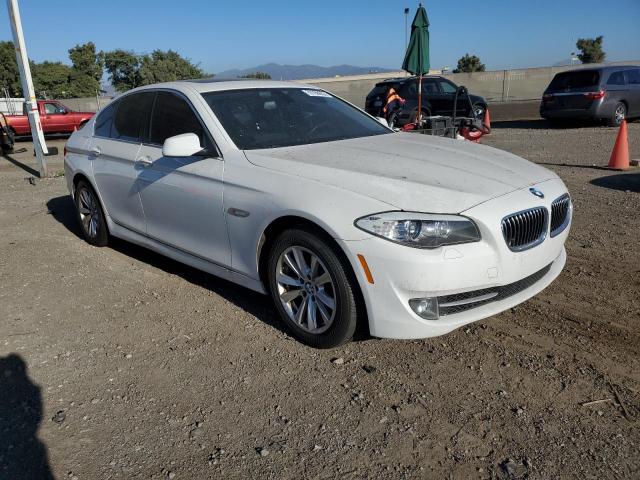 Photo 3 VIN: WBAXG5C53CDX04136 - BMW 5 SERIES 