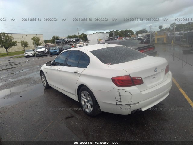 Photo 2 VIN: WBAXG5C53DD228763 - BMW 5 