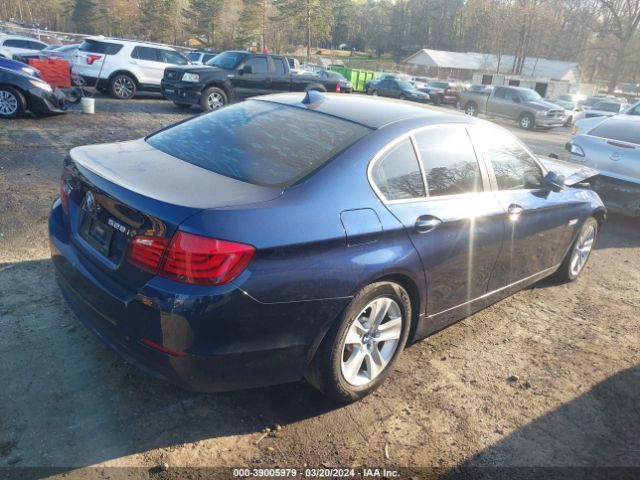 Photo 3 VIN: WBAXG5C53DD233297 - BMW 528I 