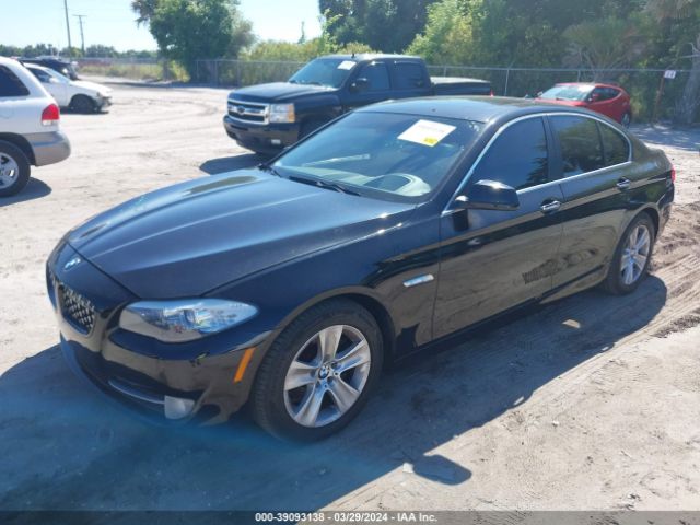 Photo 1 VIN: WBAXG5C53DDY33740 - BMW 528I 