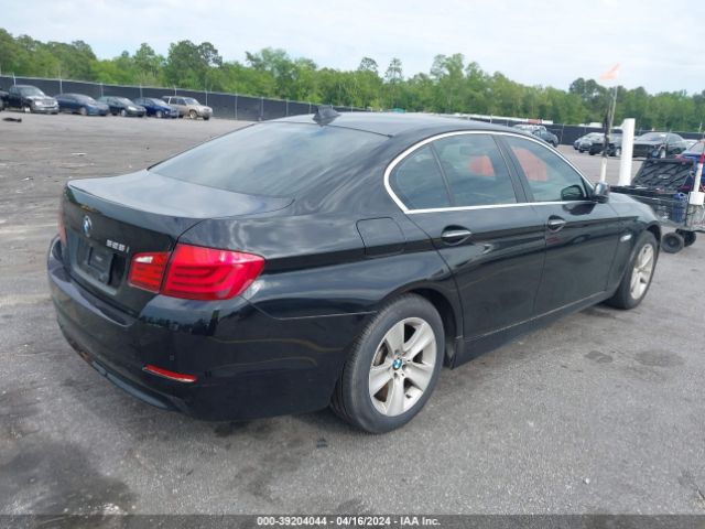 Photo 3 VIN: WBAXG5C54CC593926 - BMW 528I 