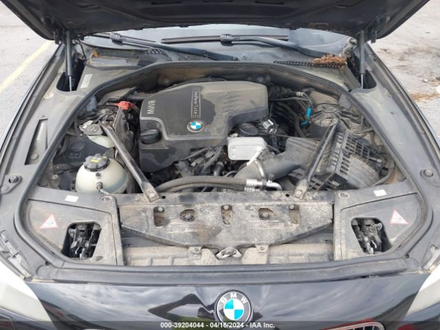 Photo 9 VIN: WBAXG5C54CC593926 - BMW 528I 