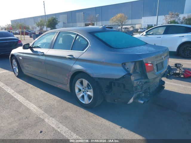 Photo 2 VIN: WBAXG5C54CDW66478 - BMW 528I 