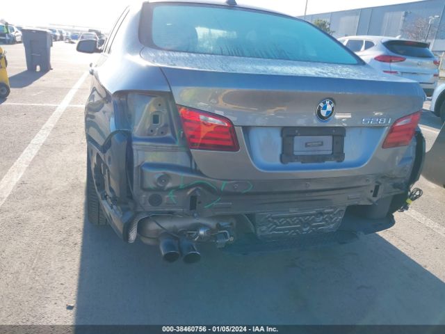 Photo 5 VIN: WBAXG5C54CDW66478 - BMW 528I 