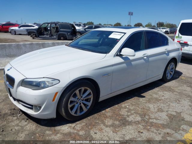 Photo 1 VIN: WBAXG5C54CDX06171 - BMW 528I 