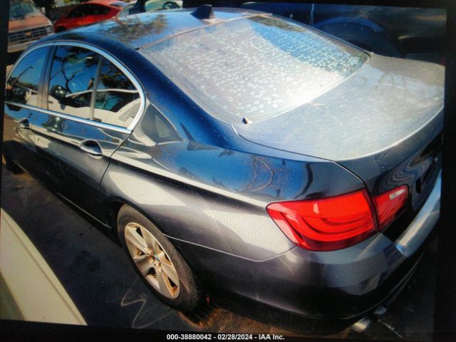 Photo 2 VIN: WBAXG5C54CDY28996 - BMW 528I 