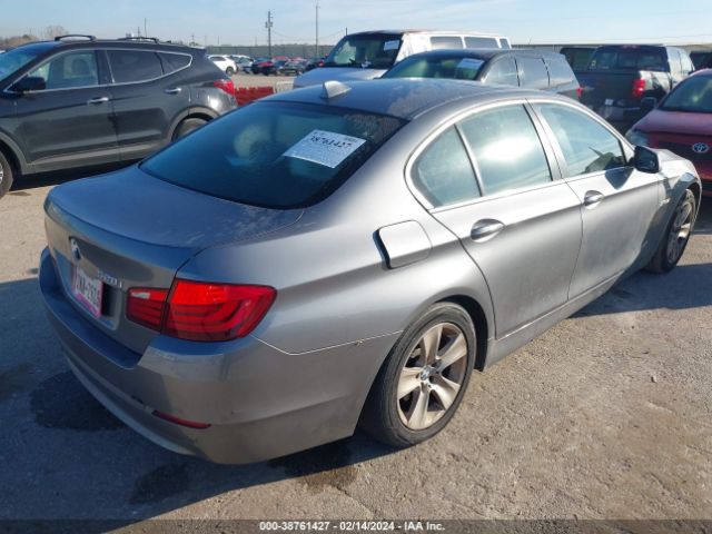 Photo 3 VIN: WBAXG5C54DD234765 - BMW 528I 