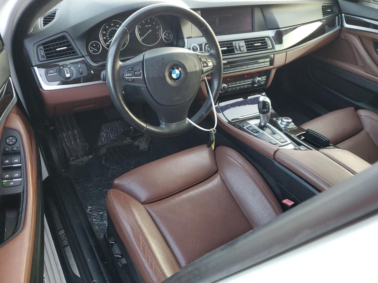 Photo 7 VIN: WBAXG5C54DDY30572 - BMW 528I 