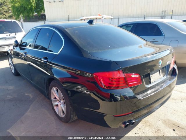 Photo 2 VIN: WBAXG5C54DDY37182 - BMW 528I 