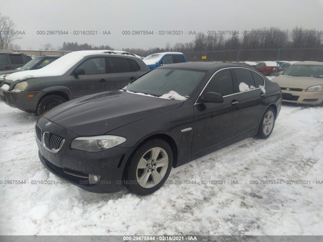 Photo 1 VIN: WBAXG5C55CDX04428 - BMW 5 SERIES 