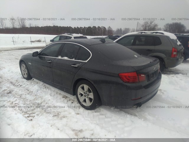 Photo 2 VIN: WBAXG5C55CDX04428 - BMW 5 SERIES 