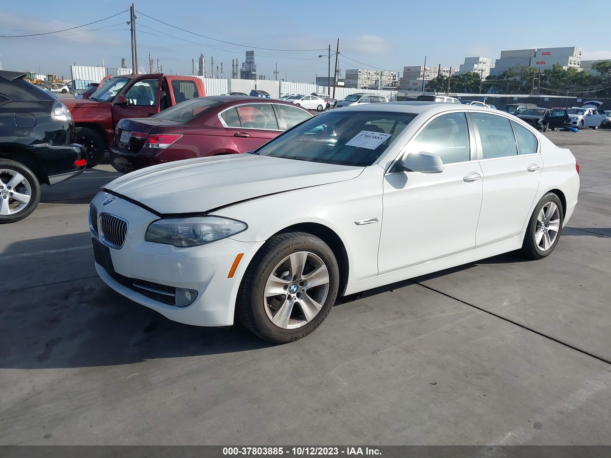 Photo 1 VIN: WBAXG5C56CDX01716 - BMW 5ER 