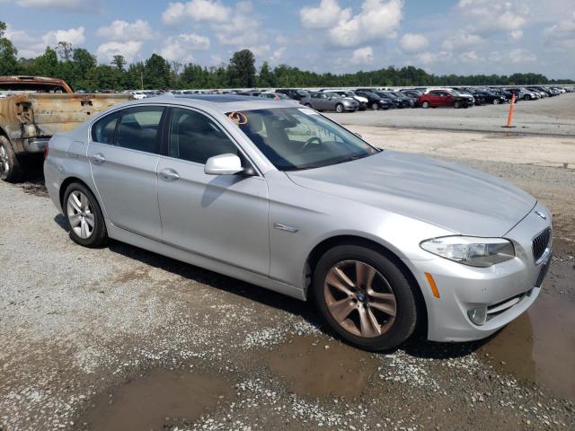 Photo 3 VIN: WBAXG5C56CDX03711 - BMW 528I 