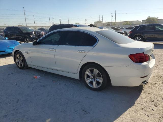 Photo 1 VIN: WBAXG5C56CDX05913 - BMW 528 I 