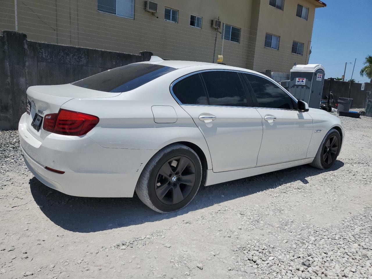 Photo 2 VIN: WBAXG5C56DD231561 - BMW 5ER 