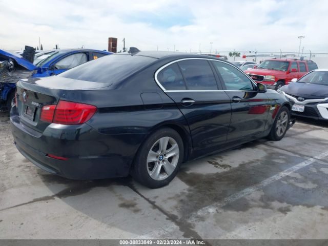 Photo 3 VIN: WBAXG5C56DDY31772 - BMW 528I 