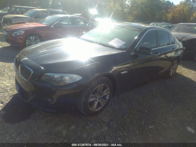 Photo 1 VIN: WBAXG5C57CDW66295 - BMW 528 