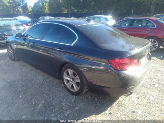 Photo 2 VIN: WBAXG5C57CDW66295 - BMW 528 