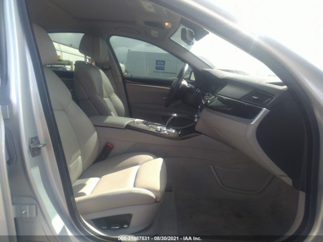 Photo 4 VIN: WBAXG5C57DDY30596 - BMW 5 