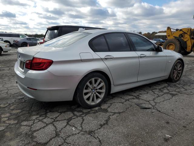 Photo 2 VIN: WBAXG5C59CDY29819 - BMW 528 I 