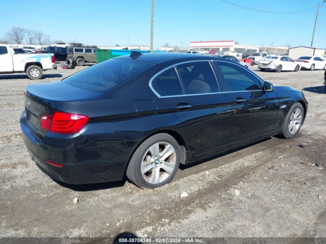 Photo 3 VIN: WBAXG5C59DD234227 - BMW 528I 