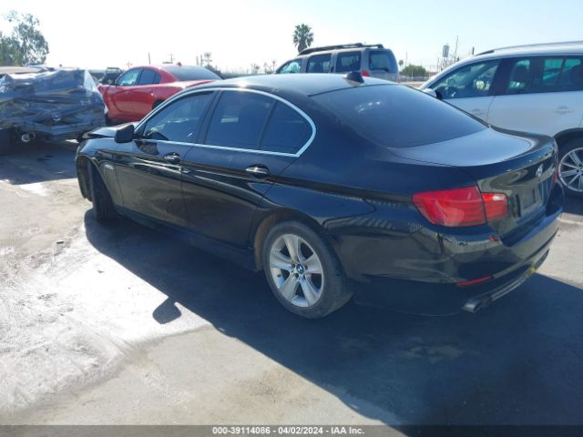 Photo 2 VIN: WBAXG5C59DDY32009 - BMW 528I 