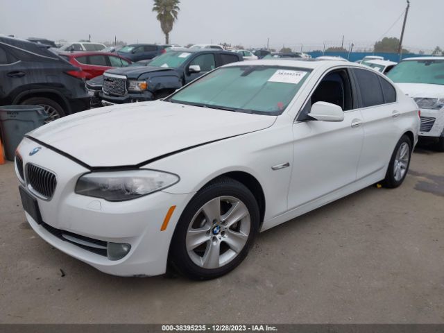 Photo 1 VIN: WBAXG5C59DDY32060 - BMW 528I 