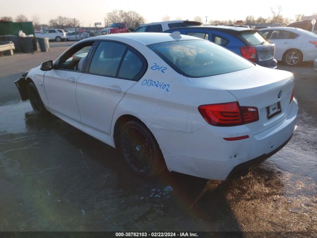 Photo 2 VIN: WBAXG5C5XCDW66372 - BMW 528I 