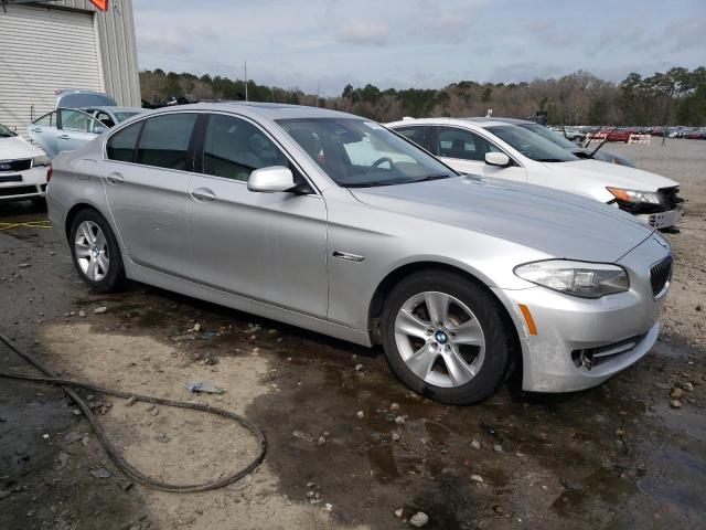 Photo 3 VIN: WBAXG5C5XCDX05610 - BMW 528 I 