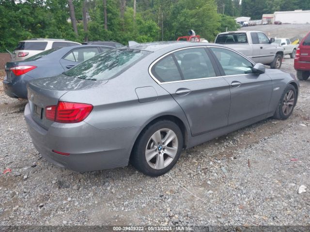 Photo 3 VIN: WBAXG5C5XDD233295 - BMW 528I 