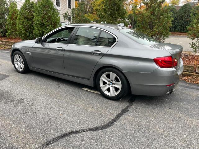 Photo 2 VIN: WBAXH5C50CDW02080 - BMW 528 XI 