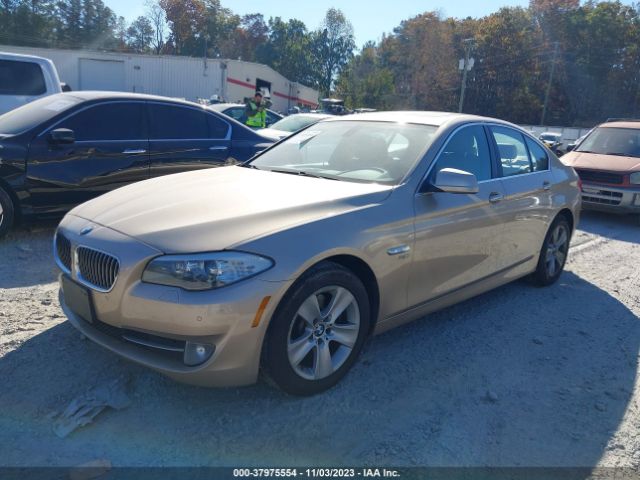 Photo 1 VIN: WBAXH5C50CDW02287 - BMW 528I 