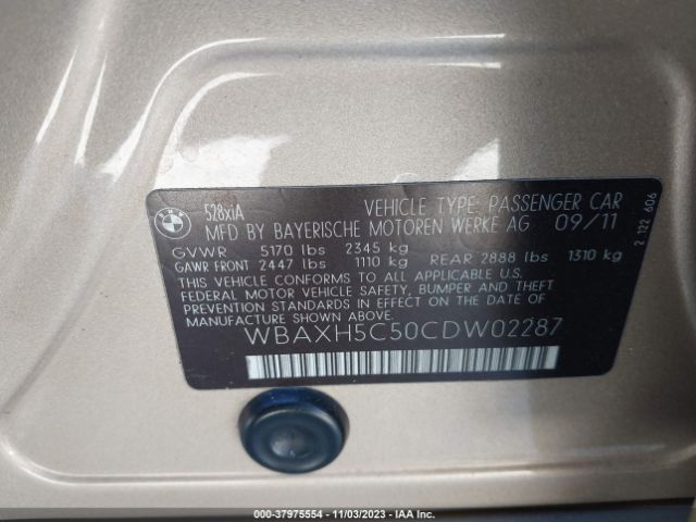 Photo 8 VIN: WBAXH5C50CDW02287 - BMW 528I 