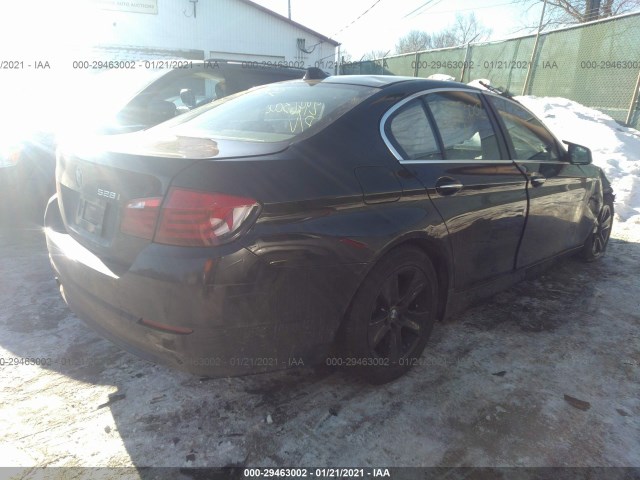 Photo 3 VIN: WBAXH5C50CDW02368 - BMW 5 