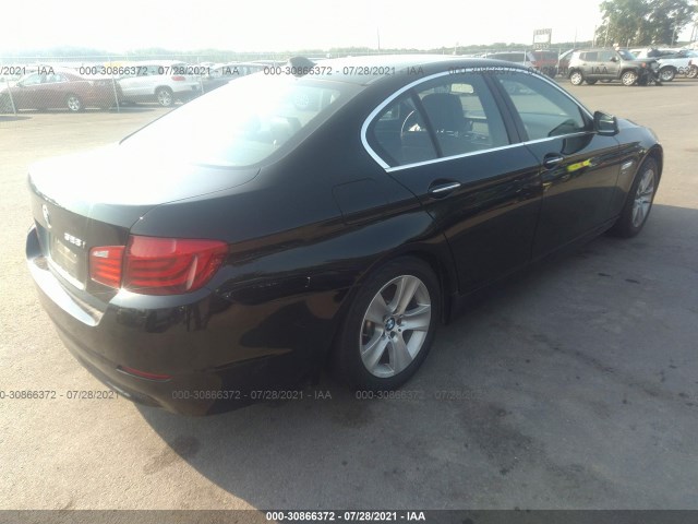 Photo 3 VIN: WBAXH5C50CDW03181 - BMW 5 