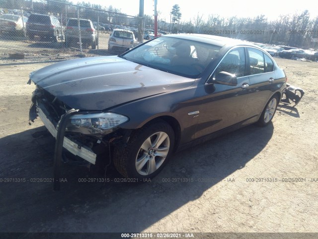 Photo 1 VIN: WBAXH5C50CDW03634 - BMW 5 