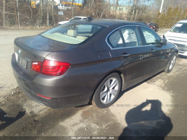 Photo 3 VIN: WBAXH5C50CDW03634 - BMW 5 