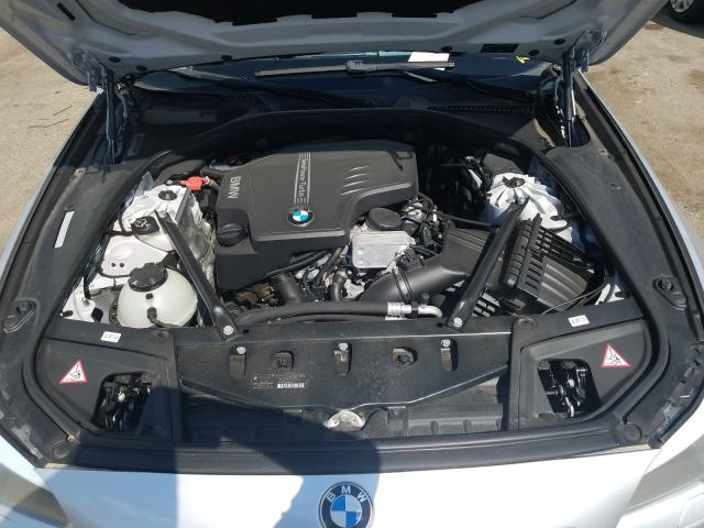 Photo 6 VIN: WBAXH5C50DD113213 - BMW 528 