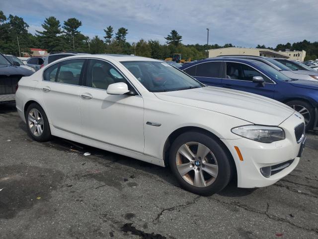 Photo 3 VIN: WBAXH5C50DDW13887 - BMW 528 XI 