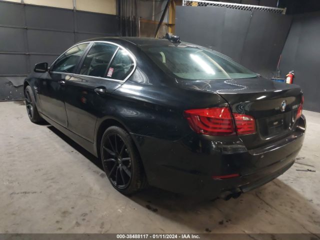 Photo 2 VIN: WBAXH5C51CDW02461 - BMW 528I 