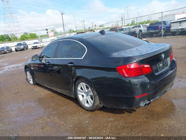 Photo 2 VIN: WBAXH5C51CDW06283 - BMW 528I 