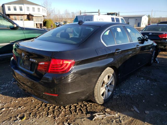 Photo 3 VIN: WBAXH5C51CDW10401 - BMW 528XI 