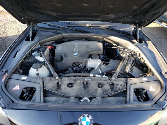 Photo 6 VIN: WBAXH5C51CDW10401 - BMW 528XI 