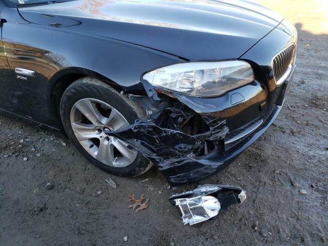 Photo 8 VIN: WBAXH5C51CDW10401 - BMW 528XI 