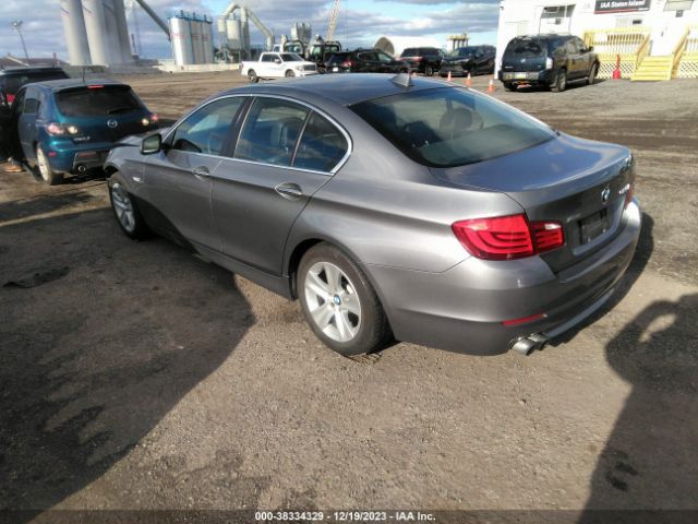 Photo 2 VIN: WBAXH5C51DD114404 - BMW 528I 