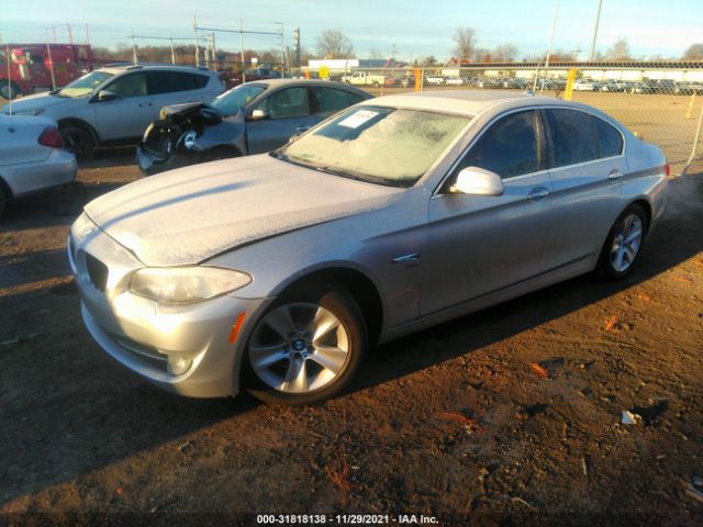 Photo 1 VIN: WBAXH5C52CC594893 - BMW 5 