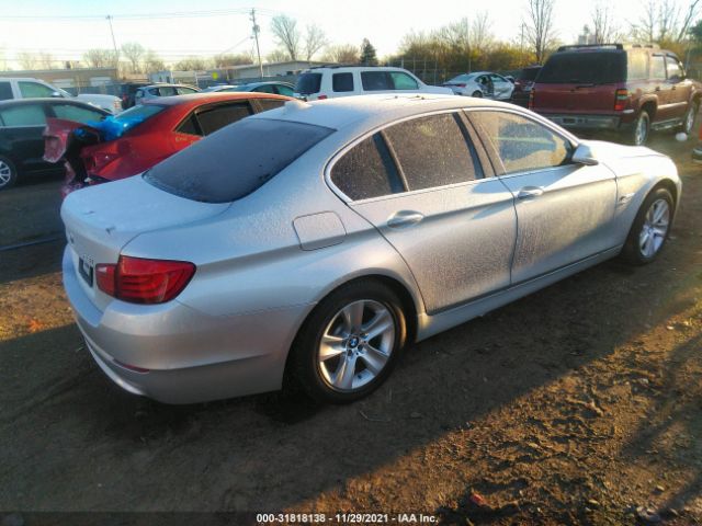 Photo 3 VIN: WBAXH5C52CC594893 - BMW 5 