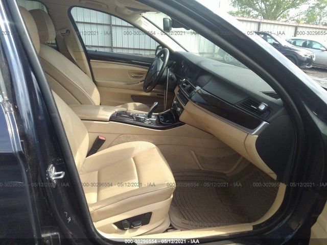 Photo 4 VIN: WBAXH5C52CDW02470 - BMW 5 