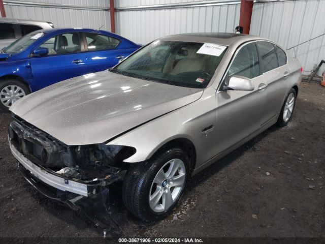 Photo 1 VIN: WBAXH5C52CDW07281 - BMW 528I 